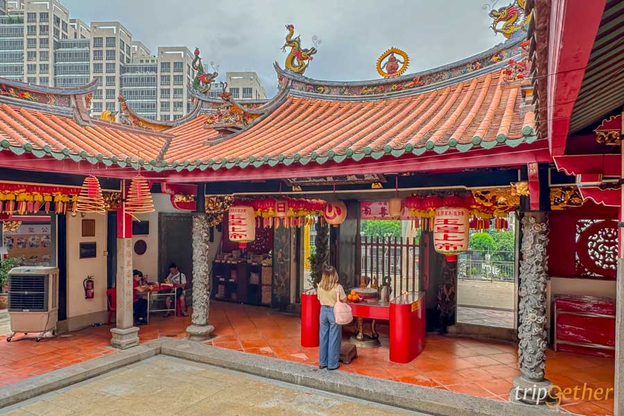 Hong San See Temple