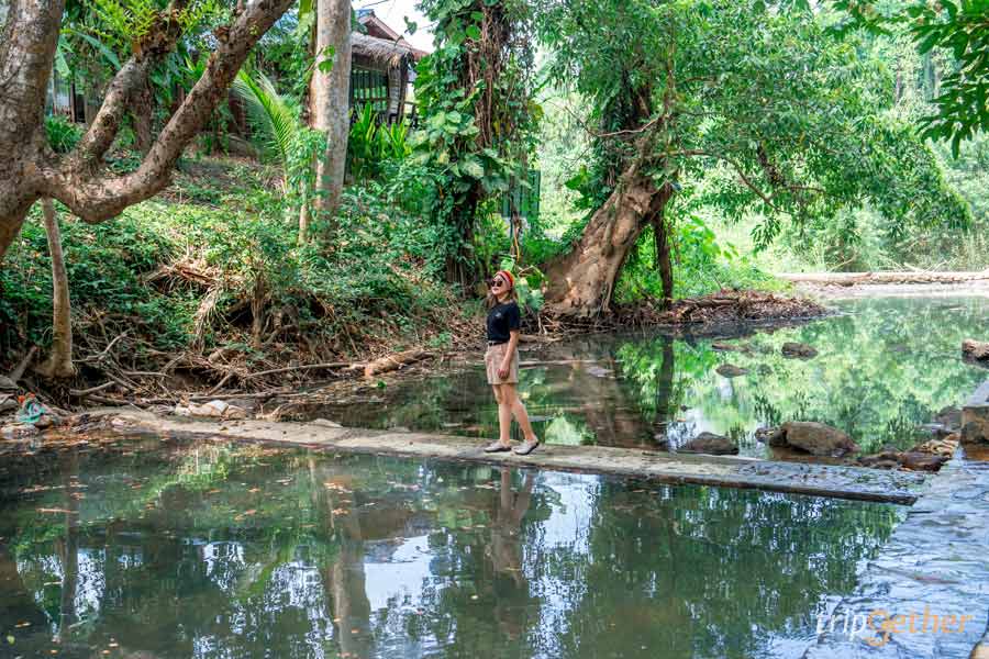 บ่อน้ำพุร้อนหินดาด กาญจนบุรี