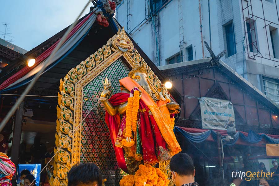 ศาลพระพิฆเนศสี่แยกห้วยขวาง