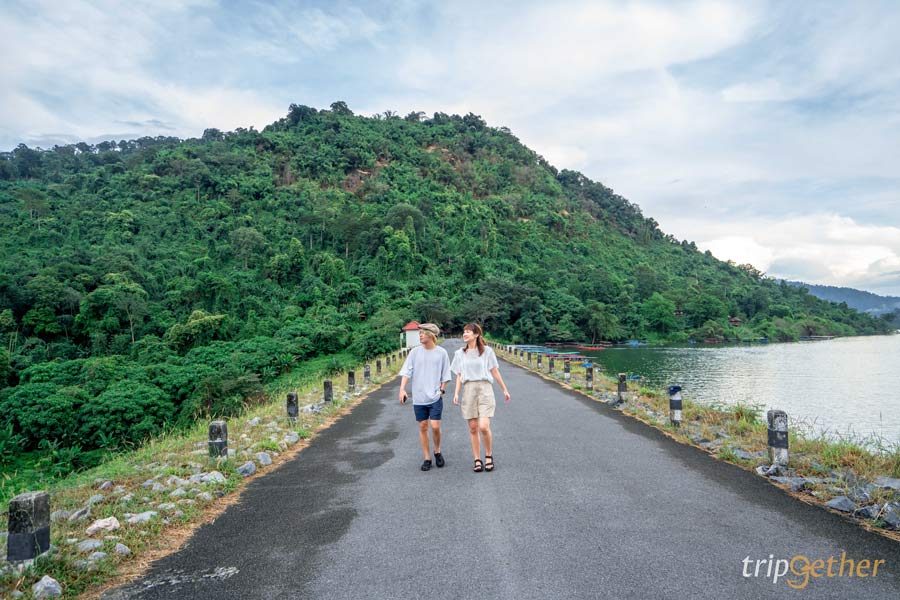 เขื่อนขุนด่านปราการชล